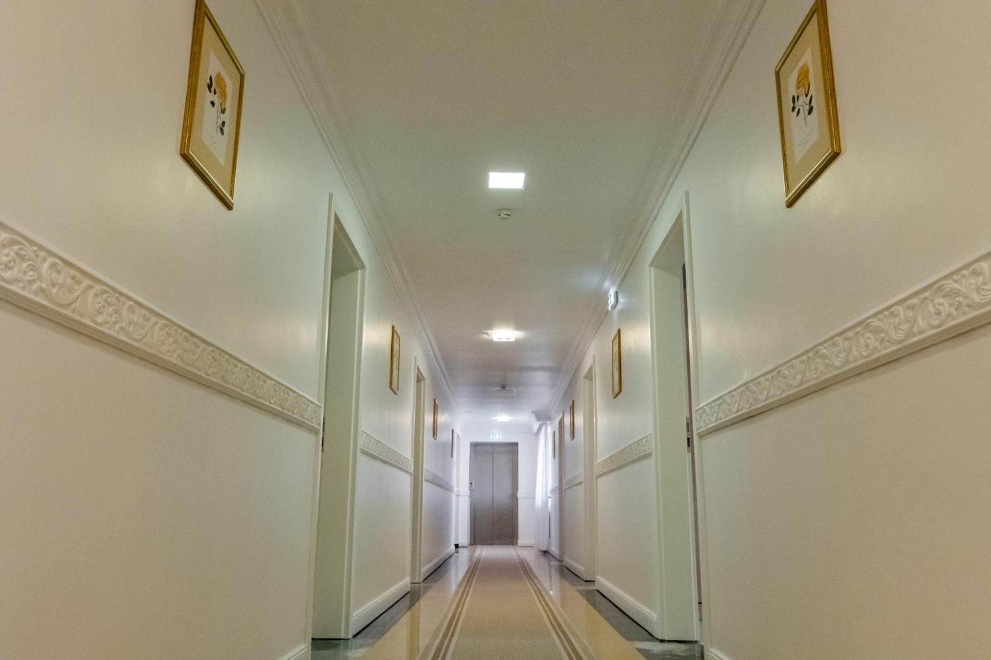 Royal Plaza By Timhotels