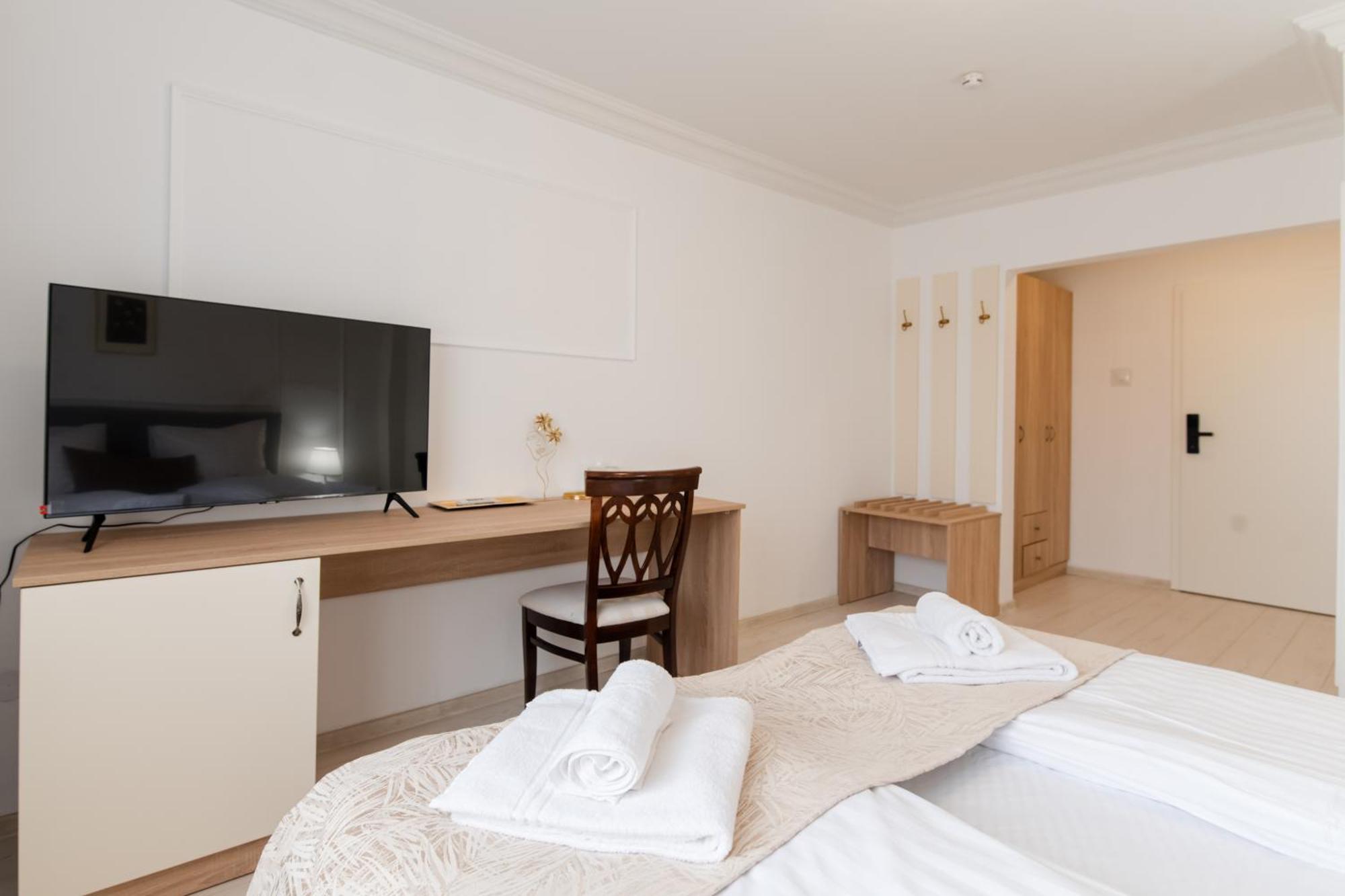 Hotel Royal Plaza By Timhotels Timişoara