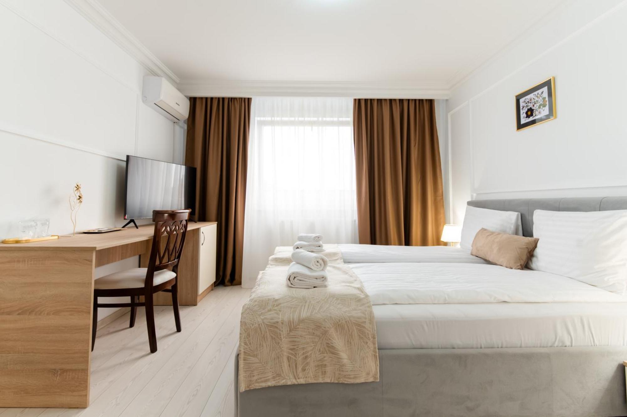 Royal Plaza By Timhotels Hotel