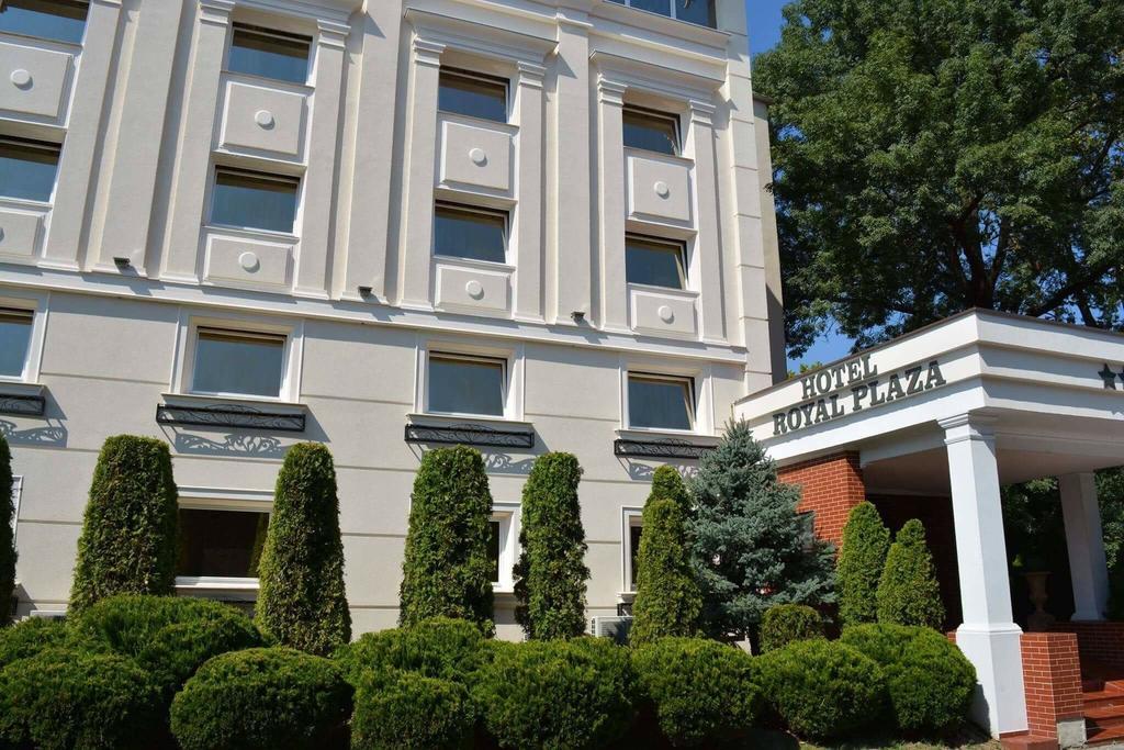 Hotel Royal Plaza By Timhotels